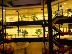 inside-university-661806-m